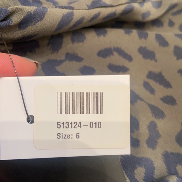 Dress - Picture 5 of 5